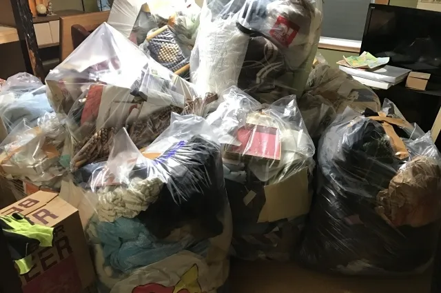 ゴミ屋敷を掃除して発生した大量のごみ袋